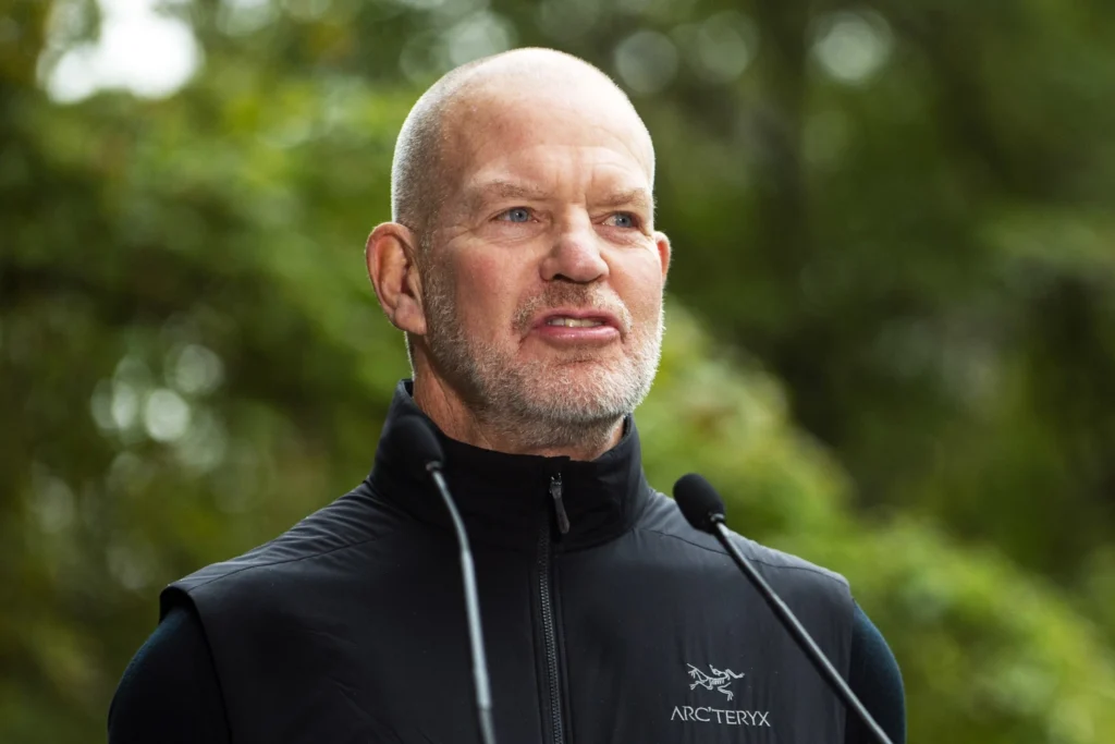 Who is the CEO of Lululemon 2